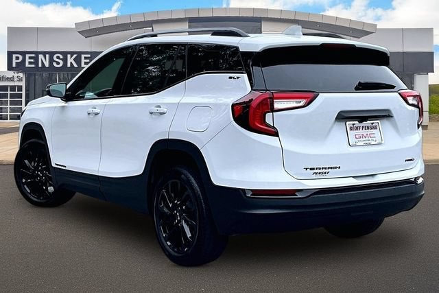 2023 GMC Terrain SLT
