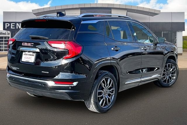 2024 GMC Terrain Denali