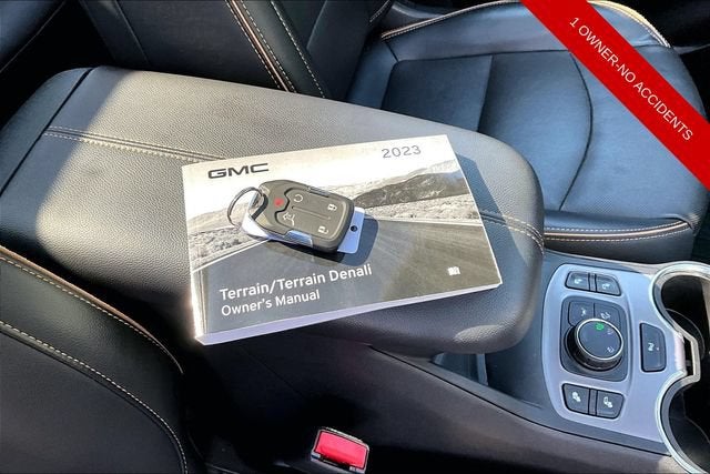 2023 GMC Terrain AT4