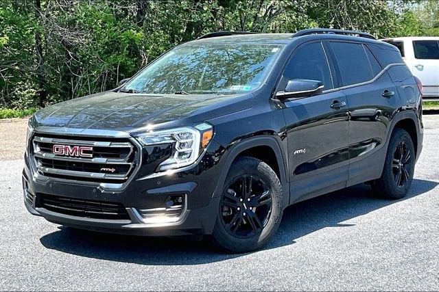2023 GMC Terrain AT4 AWD's photo