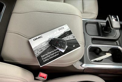 2023 GMC Sierra 1500 SLT