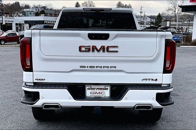 2022 GMC Sierra 1500 AT4