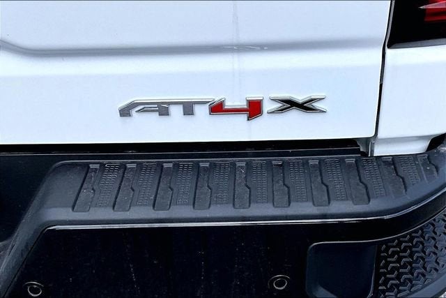 2025 GMC Sierra 1500 AT4X