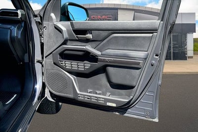 2025 Toyota Tacoma 4WD SR