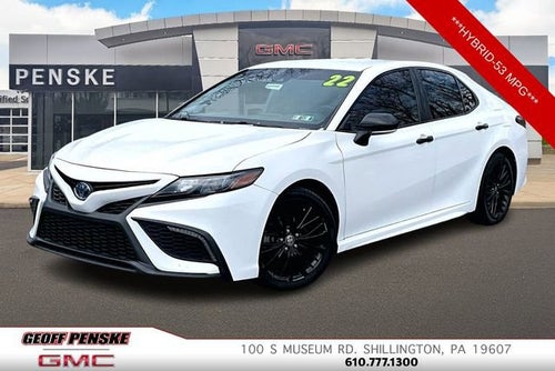 2022 Toyota Camry Hybrid SE