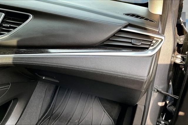 2019 Buick Enclave Avenir