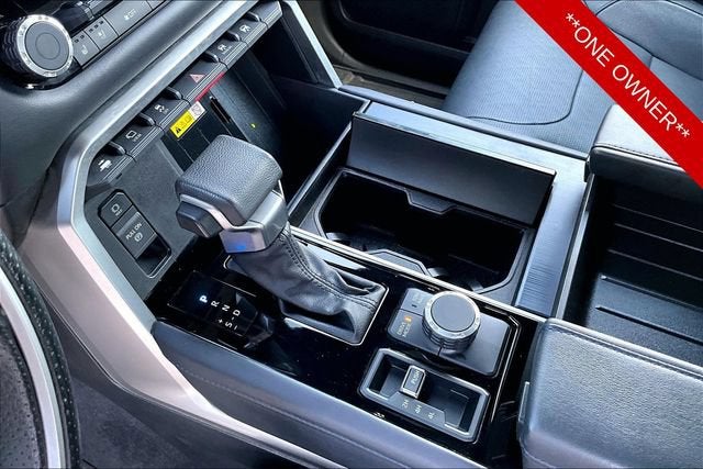 2022 Toyota Tundra 4WD Platinum