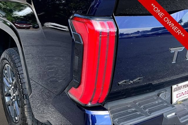 2022 Toyota Tundra 4WD Platinum