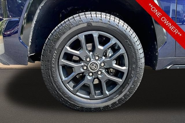 2022 Toyota Tundra 4WD Platinum