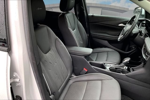2024 Buick Encore GX Avenir - Photo 7