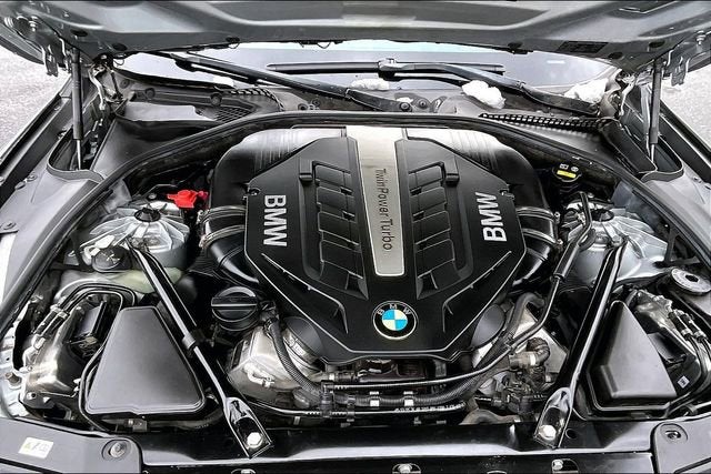 2016 BMW 5 Series 550i xDrive