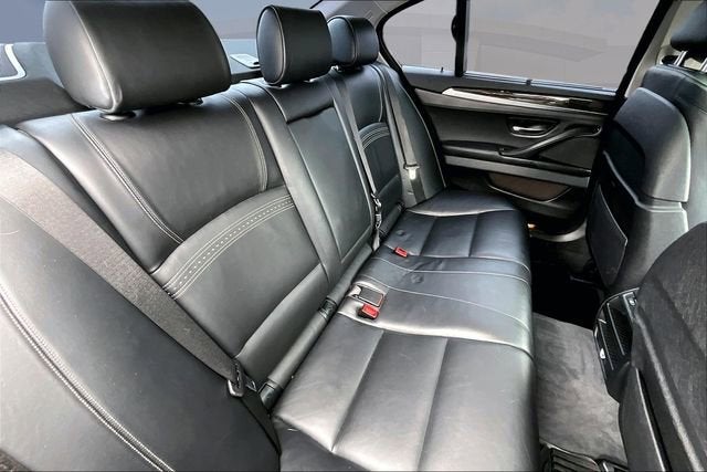 2016 BMW 5 Series 550i xDrive