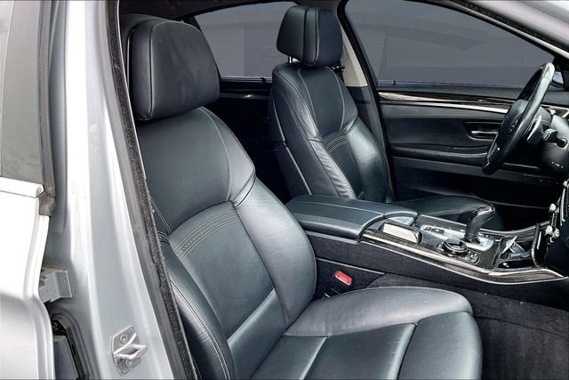 2016 BMW 5 Series 550i xDrive