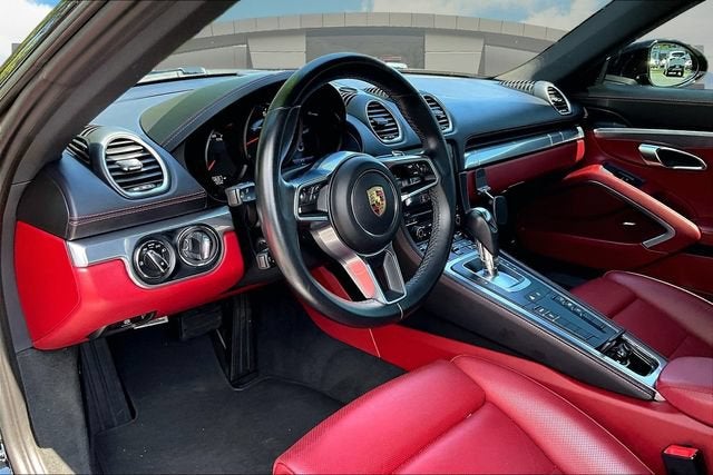 2021 Porsche 718 Cayman T