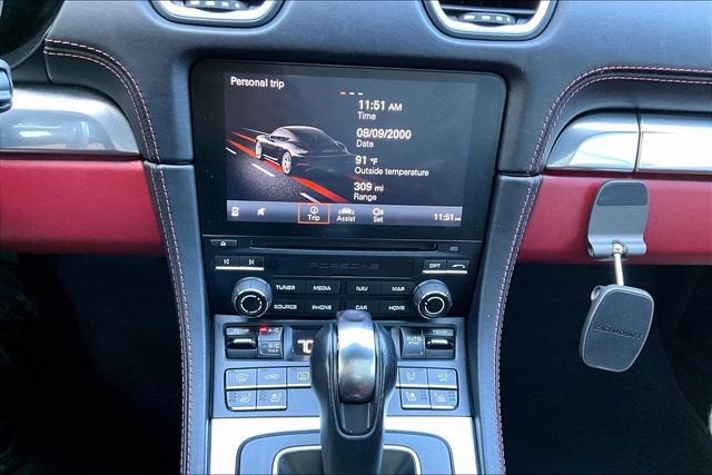 2021 Porsche 718 Cayman T