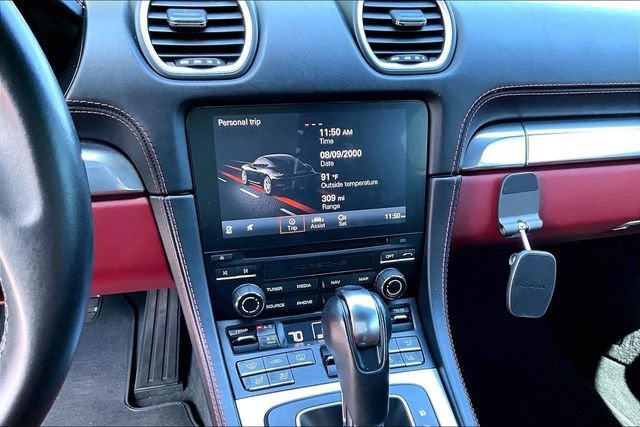 2021 Porsche 718 Cayman T