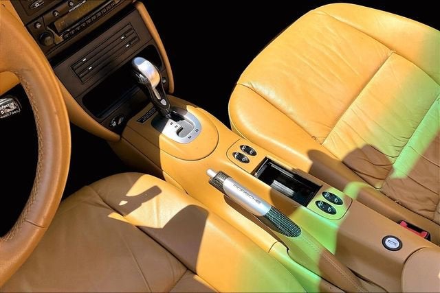 2000 Porsche 911 Carrera 2DR CABRIOLET