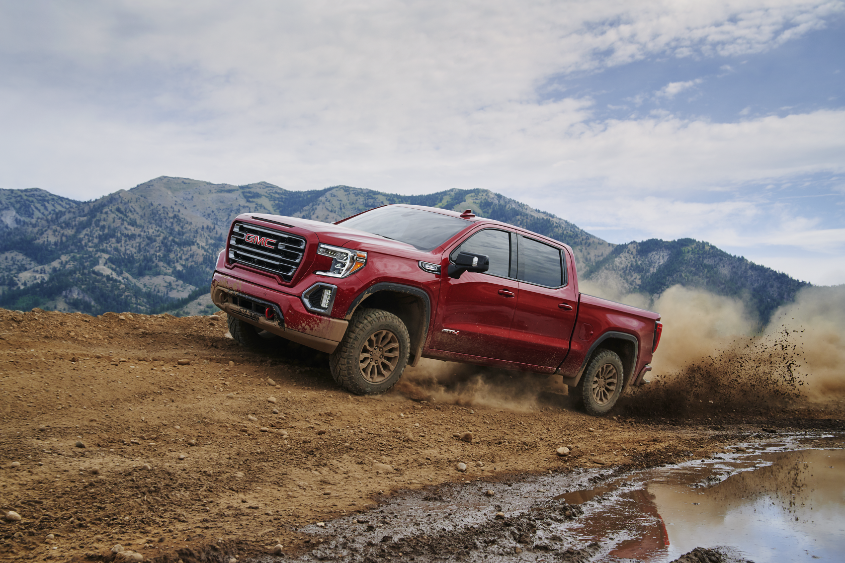 GMC Canyon vs Sierra Shillington PA
